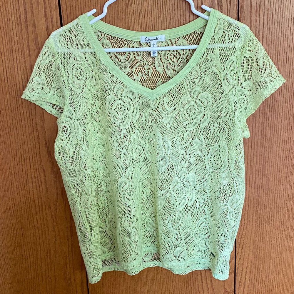 Light Green Completely Lace Top Size L